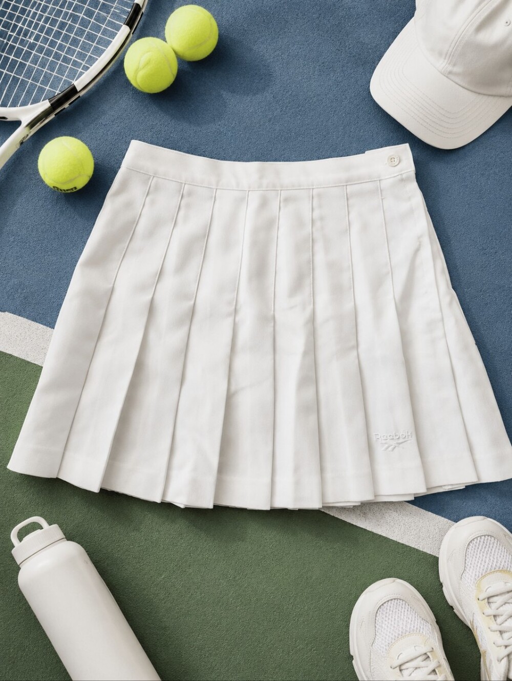 Vintage Reebok White Pleated Skirt Size 10 Sporty Tenniscore Golfcore Athletic